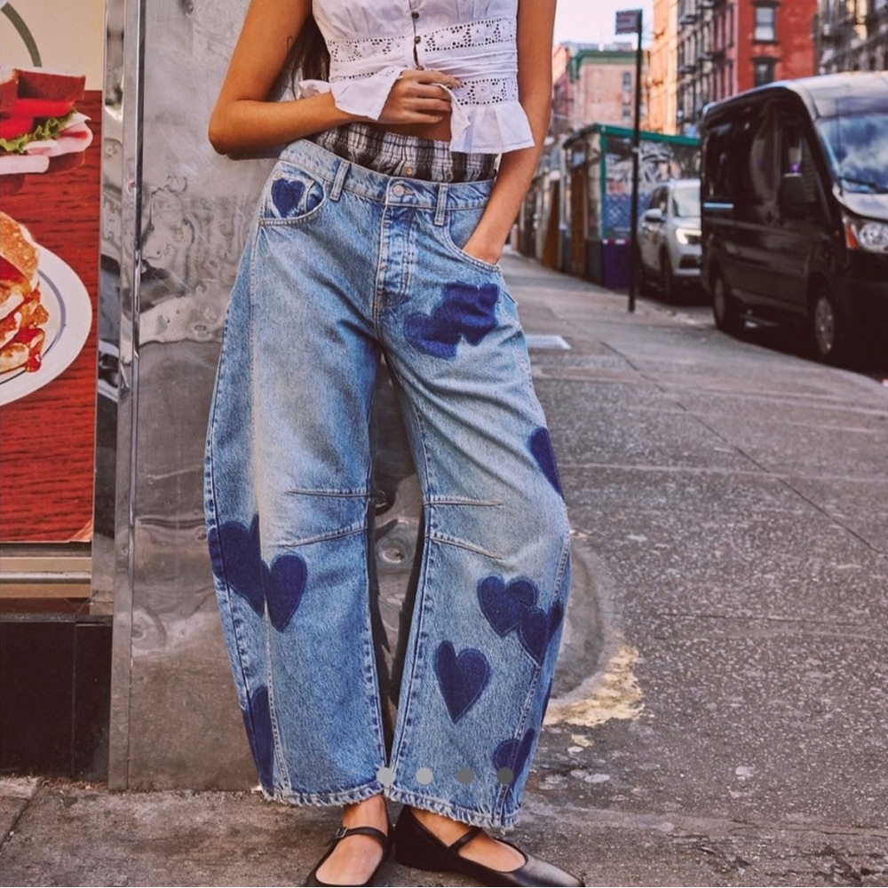 Free people Heart Patterned Blue Wide Leg Jeans- size 24